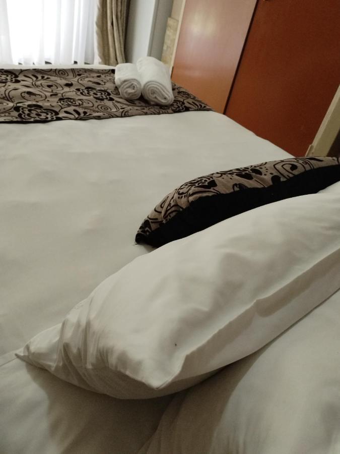 Ditsaleng Bed And Breakfast Vanderbijlpark ภายนอก รูปภาพ