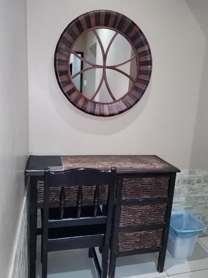 Ditsaleng Bed And Breakfast Vanderbijlpark ภายนอก รูปภาพ